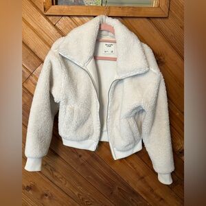 Abercrombie & Fitch Off-White Sherpa Jacket